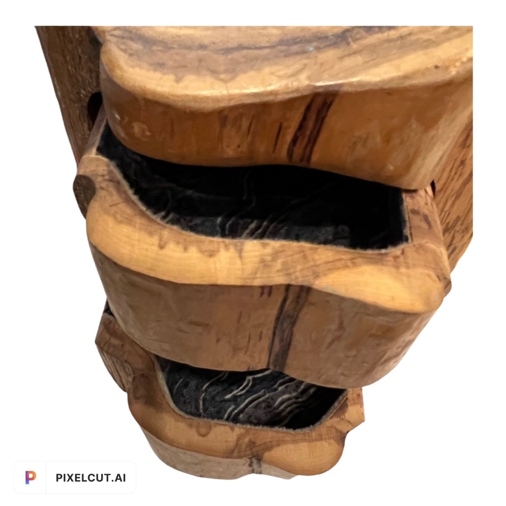 Saquaro Rib Jewelry Box - Picture 3 of 5